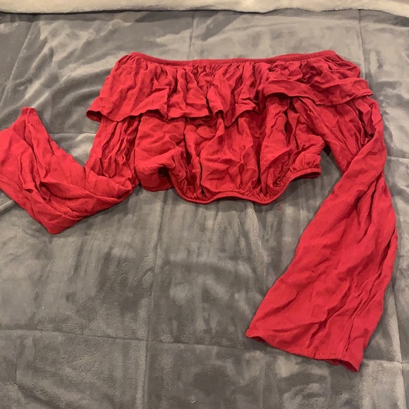Scarlet Red Off Shoulder Crop - Picture 2 of 4